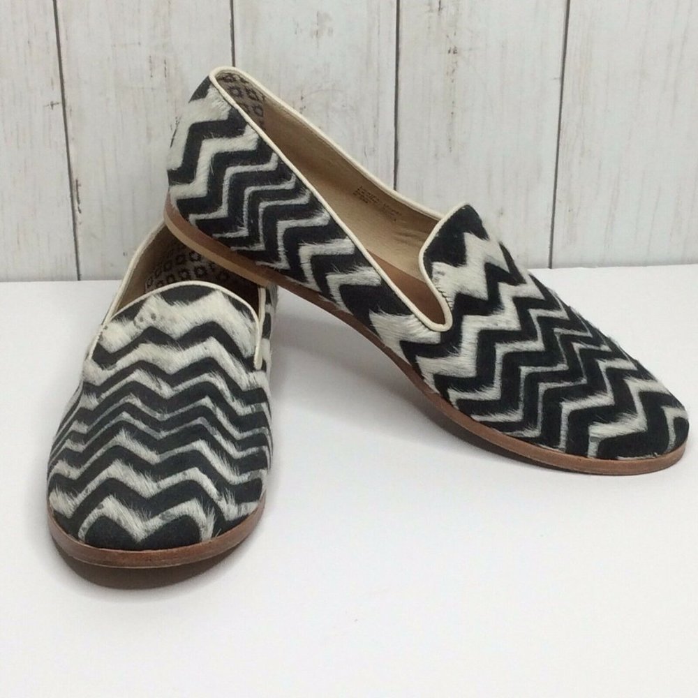 Matt Bernson Gitanes Flats 8.5 Black and White Che
